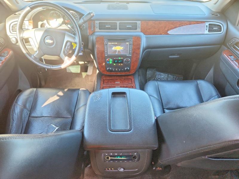 73136685 :رقم المزاد ، 1GNSCKE0XDR227547 vin ، 2013 Chevrolet Suburban مزاد بيع