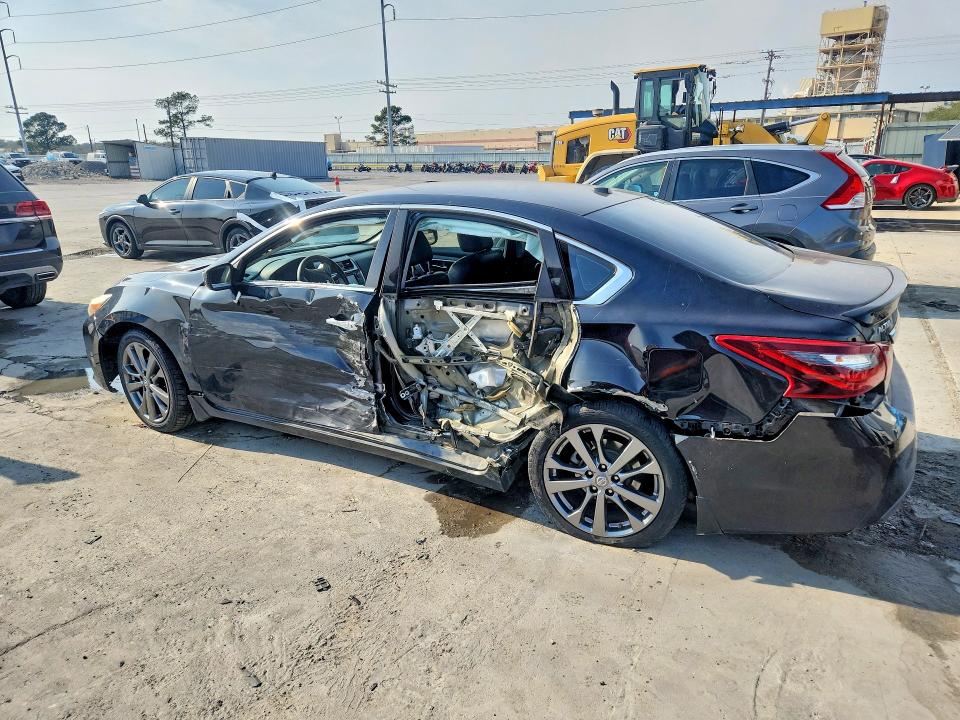 Aukcja sprzedaży 2018 Nissan Altima, vin: 1N4AL3AP7JC246171, numer aukcji: 75388195