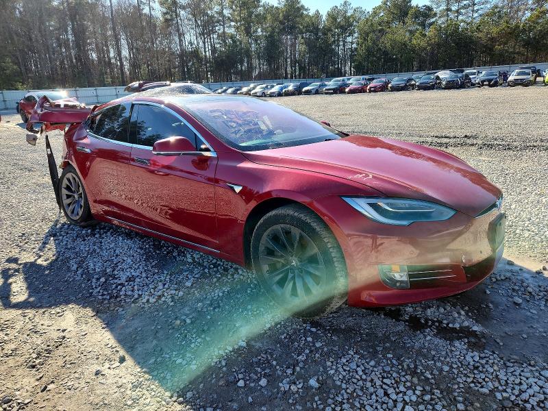Продажа на аукционе авто 2018 Tesla Model S, vin: 5YJSA1E28JF262437, номер лота: 74734625