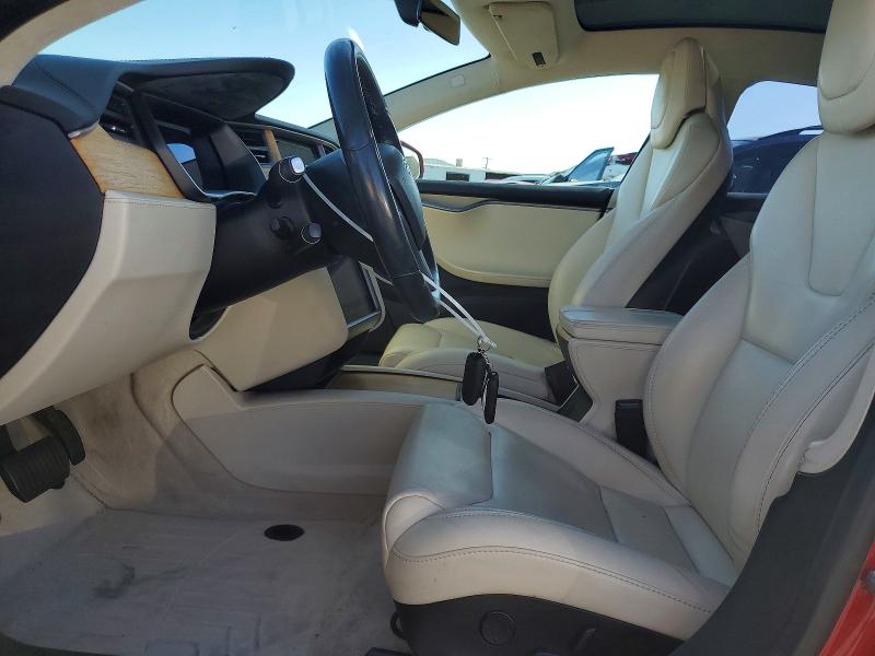 75047315 :رقم المزاد ، 5YJSA1E23JF284832 vin ، 2018 Tesla Model S مزاد بيع
