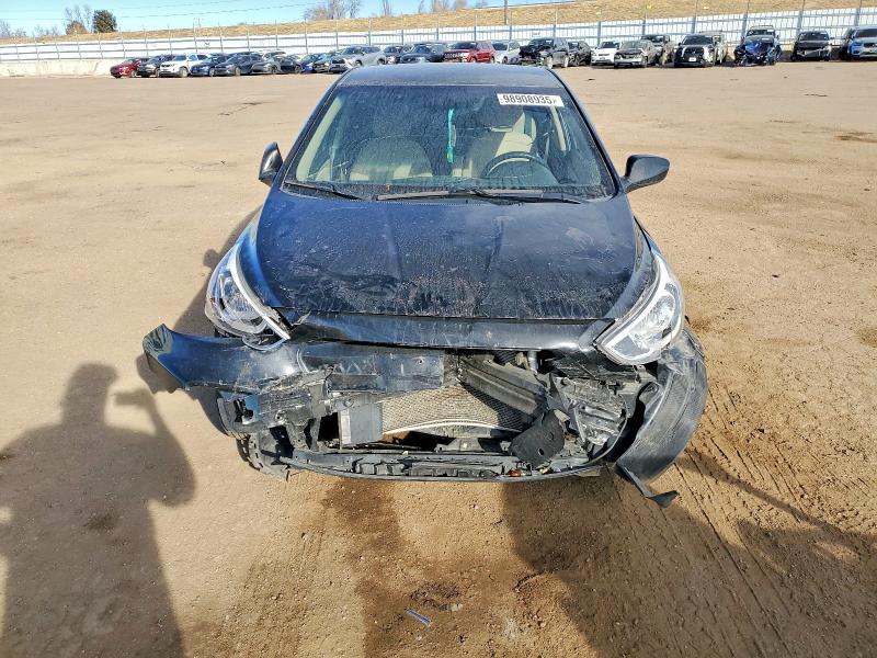 98908935 :رقم المزاد ، KMHCT4AE1HU272157 vin ، 2017 Hyundai Accent مزاد بيع