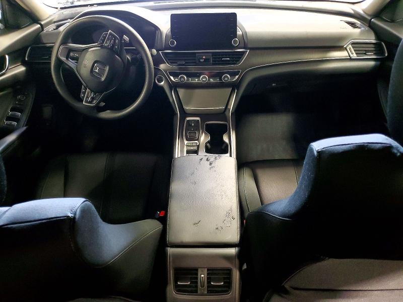 73869995 :رقم المزاد ، 1HGCV3F46JA014511 vin ، 2018 Honda Accord مزاد بيع