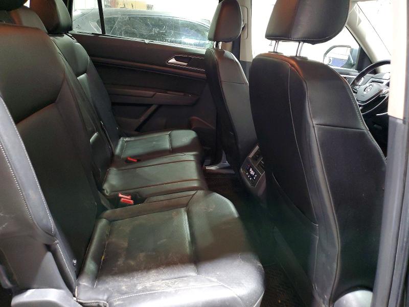 75208515 :رقم المزاد ، 1V2LR2CA3JC530240 vin ، 2018 Volkswagen Atlas مزاد بيع