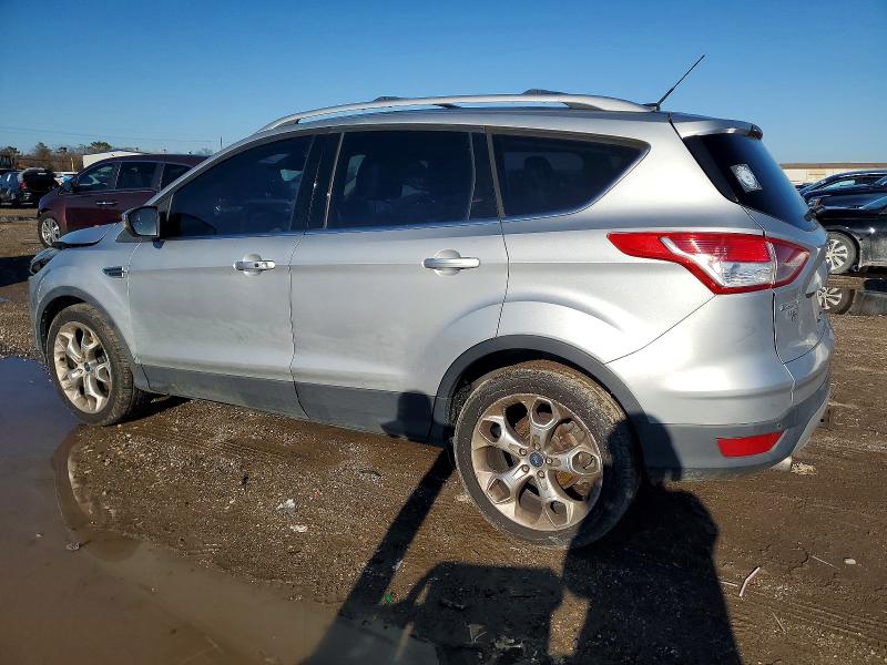 74414335 :رقم المزاد ، 1FMCU0J96DUA78095 vin ، 2013 Ford Escape مزاد بيع