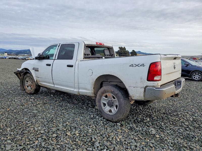 98851865 :رقم المزاد ، 3C6UR5CL8HG667293 vin ، 2017 Ram 2500 مزاد بيع