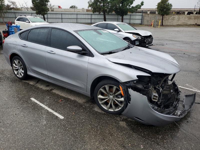 98597525 :رقم المزاد ، 1C3CCCBB2FN681833 vin ، 2015 Chrysler 200 مزاد بيع