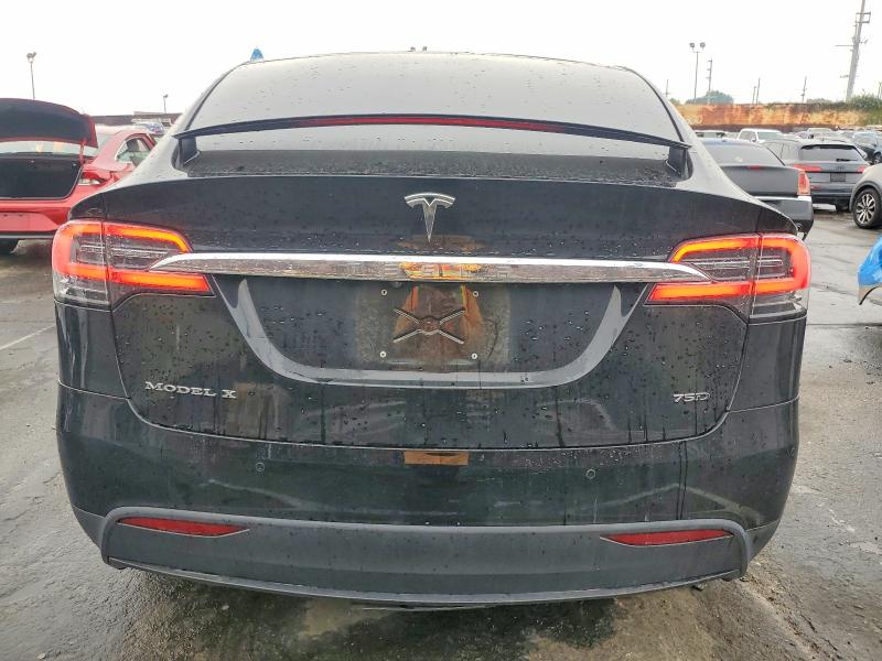 2017 Tesla Model X მანქანა იყიდება აუქციონზე, vin: 5YJXCBE24HF059643, აუქციონის ნომერი: 74456415