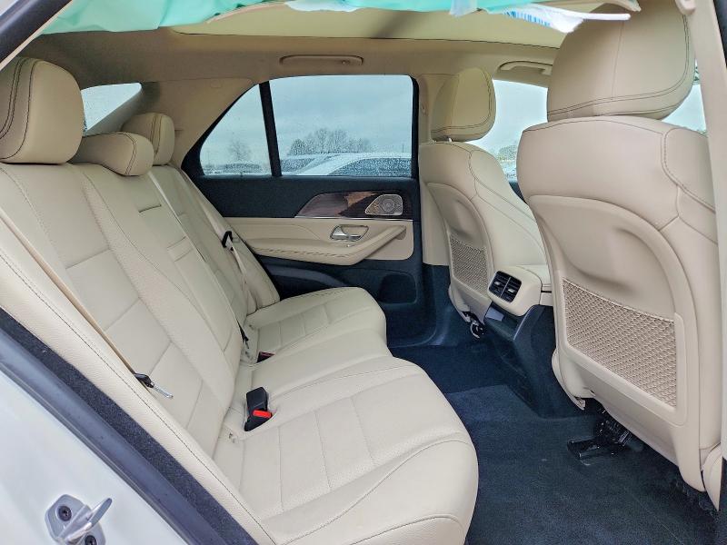 Продажа на аукционе авто 2022 Mercedes-benz Gle, vin: 4JGFB4KB5NA615747, номер лота: 72675475