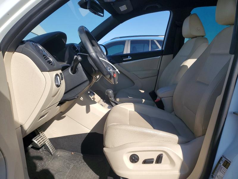 72635455 :رقم المزاد ، WVGAV7AX3GW013922 vin ، 2016 Volkswagen Tiguan مزاد بيع