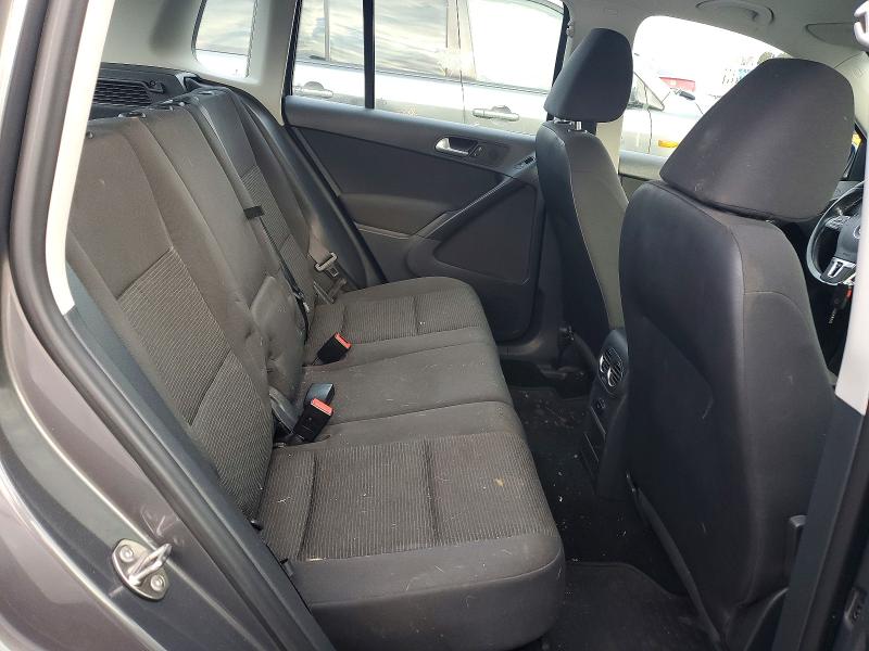 Продажа на аукционе авто 2015 Volkswagen Tiguan S, vin: WVGBV7AX3FW550065, номер лота: 99489265