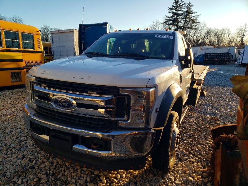 2017 Ford F550 Super მანქანა იყიდება აუქციონზე, vin: 1FDUF5HT9HEC58541, აუქციონის ნომერი: 98896525
