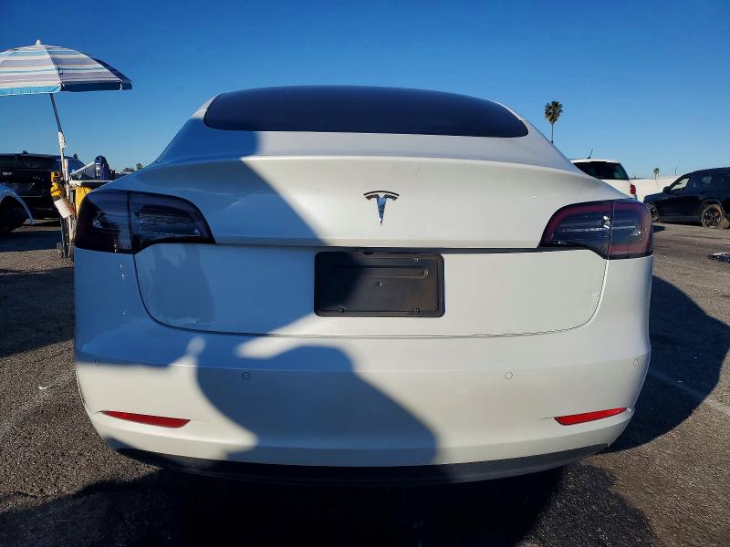 2022 Tesla Model 3 მანქანა იყიდება აუქციონზე, vin: 5YJ3E1EA8NF321024, აუქციონის ნომერი: 73168165