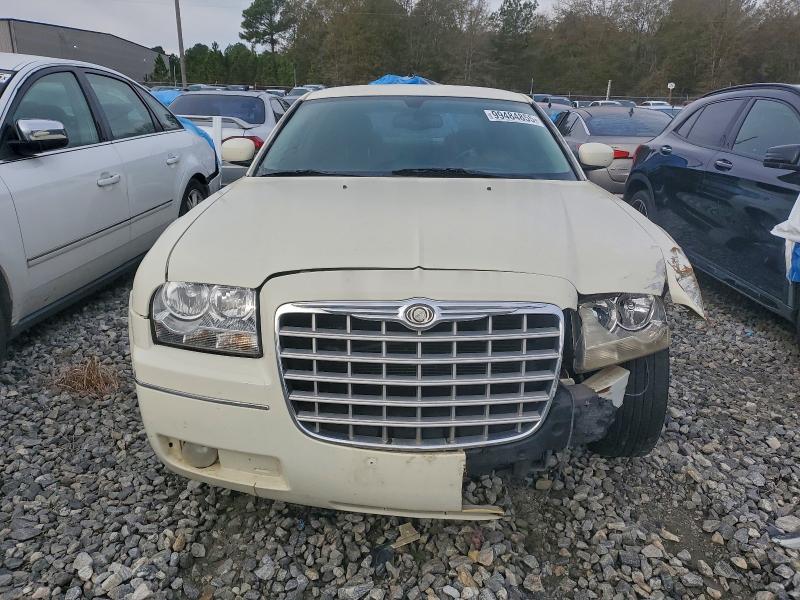 99484855 :رقم المزاد ، 2C3JA53G55H138907 vin ، 2005 Chrysler 300 مزاد بيع