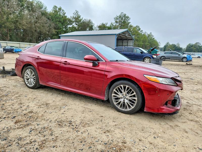 99517745 :رقم المزاد ، 4T1B11HK8KU707338 vin ، 2019 Toyota Camry مزاد بيع