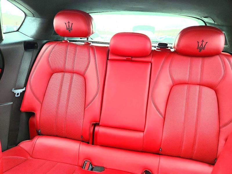 73628355 :رقم المزاد ، ZN661YUS5HX234962 vin ، 2017 Maserati Levante مزاد بيع