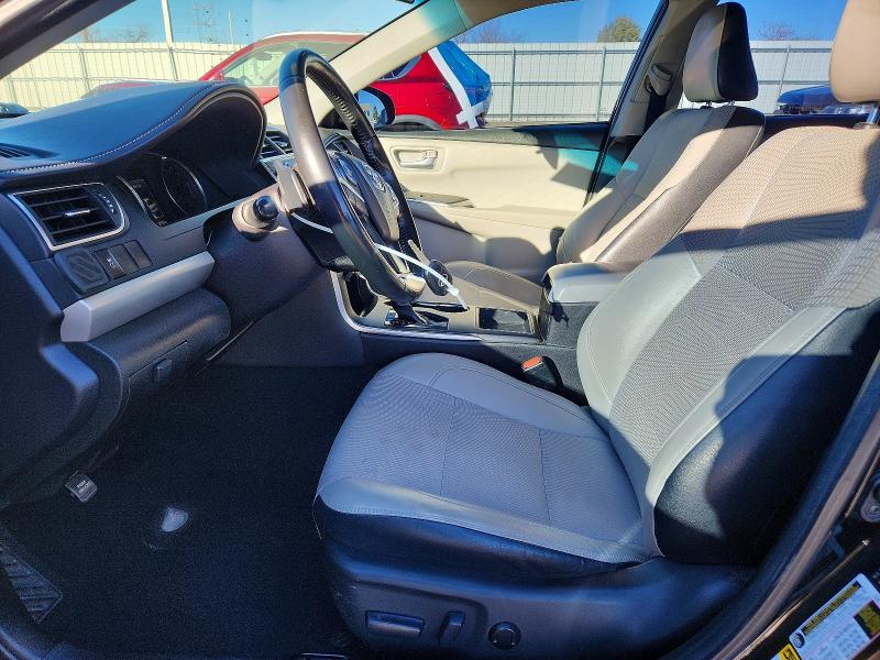 99842705 :رقم المزاد ، 4T1BF1FKXGU191608 vin ، 2016 Toyota Camry مزاد بيع