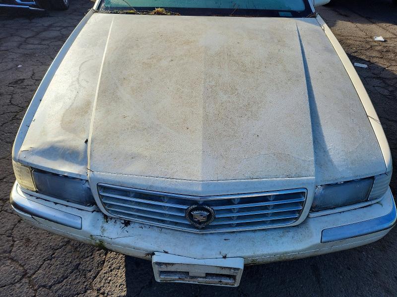 99394345 :رقم المزاد ، 1G6EL12YXYU137296 vin ، 2000 Cadillac Eldorado مزاد بيع