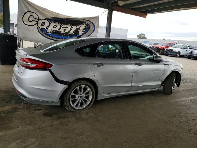 Продажа на аукционе авто 2017 Ford Fusion, vin: 3FA6P0LU7HR385353, номер лота: 73734295