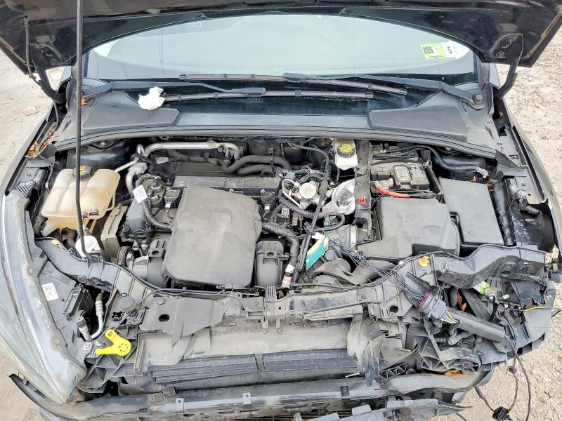 Продаж на аукціоні авто 2018 Ford Focus, vin: 1FADP3H26JL268304, номер лоту: 98389805
