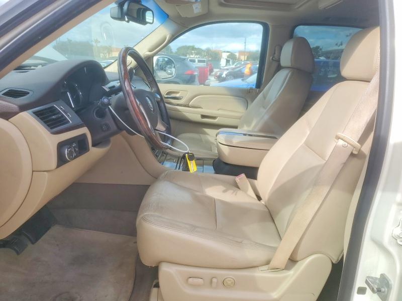 Продажа на аукционе авто 2009 Cadillac Escalade, vin: 1GYFC43519R131876, номер лота: 73648285