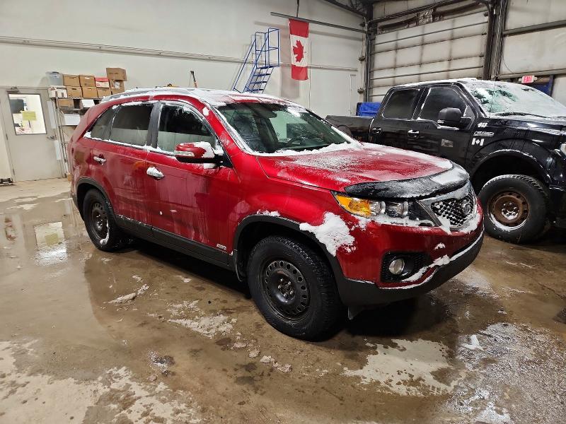 Продажа на аукционе авто 2013 Kia Sorento Lx, vin: 5XYKTDA25DG421249, номер лота: 99284915