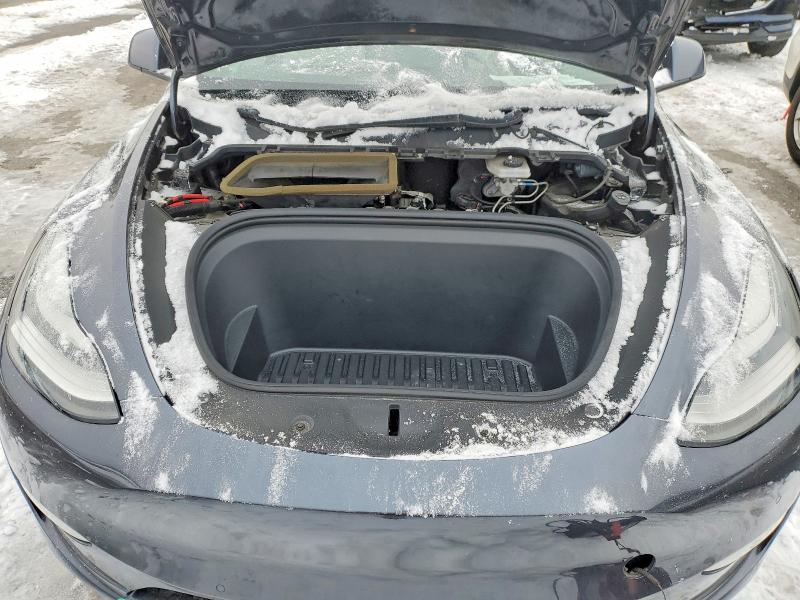 74821045 :رقم المزاد ، 5YJYGDEE8MF085123 vin ، 2021 Tesla Model Y مزاد بيع