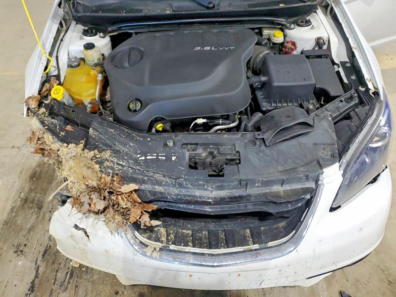 2012 Chrysler 200 Tourin მანქანა იყიდება აუქციონზე, vin: 1C3CCBBG4CN302901, აუქციონის ნომერი: 73272505