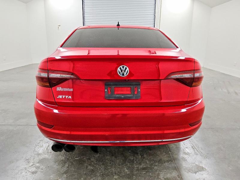 72836495 :رقم المزاد ، 3VWN57BU2KM049939 vin ، 2019 Volkswagen Jetta مزاد بيع