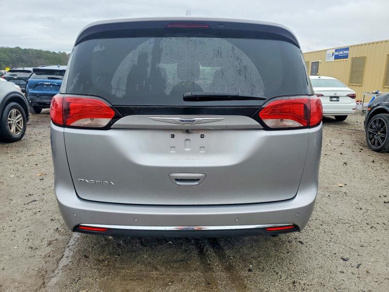 72239315 :رقم المزاد ، 2C4RC1BG0LR280074 vin ، 2020 Chrysler Pacifica مزاد بيع