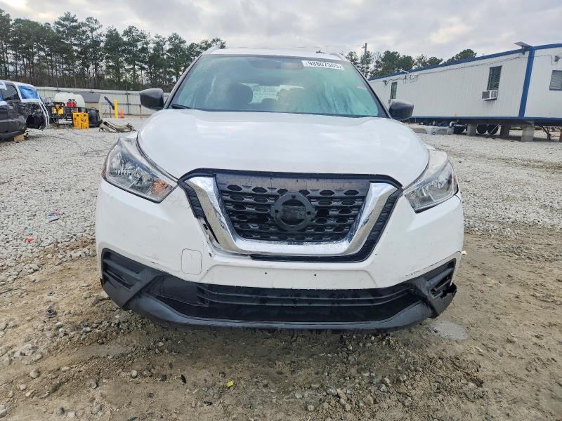 Продаж на аукціоні авто 2019 Nissan Kicks, vin: 3N1CP5CU6KL520863, номер лоту: 98807365