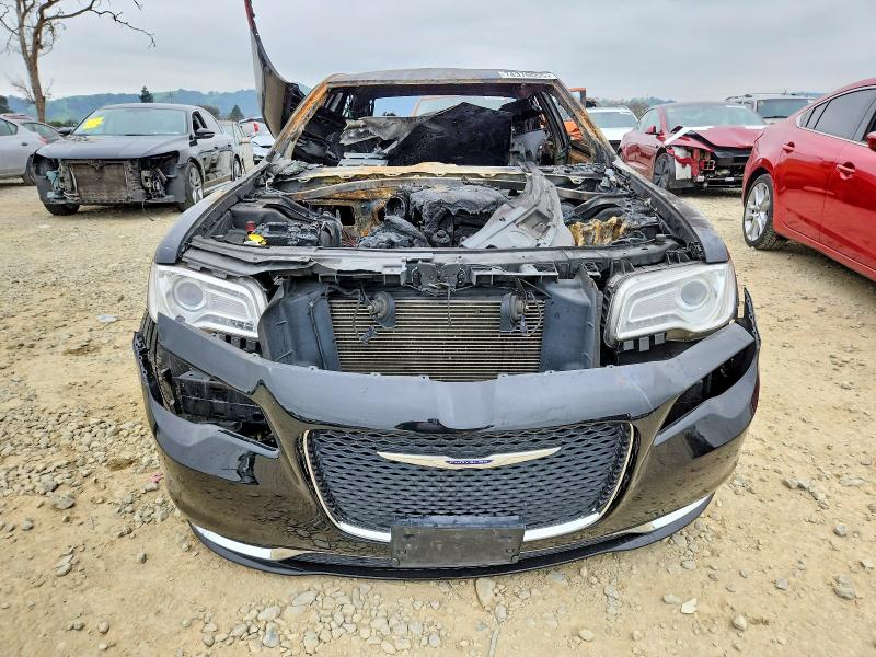 Продажа на аукционе авто 2017 Chrysler 300, vin: 2C3CCAAG4HH662181, номер лота: 74370655