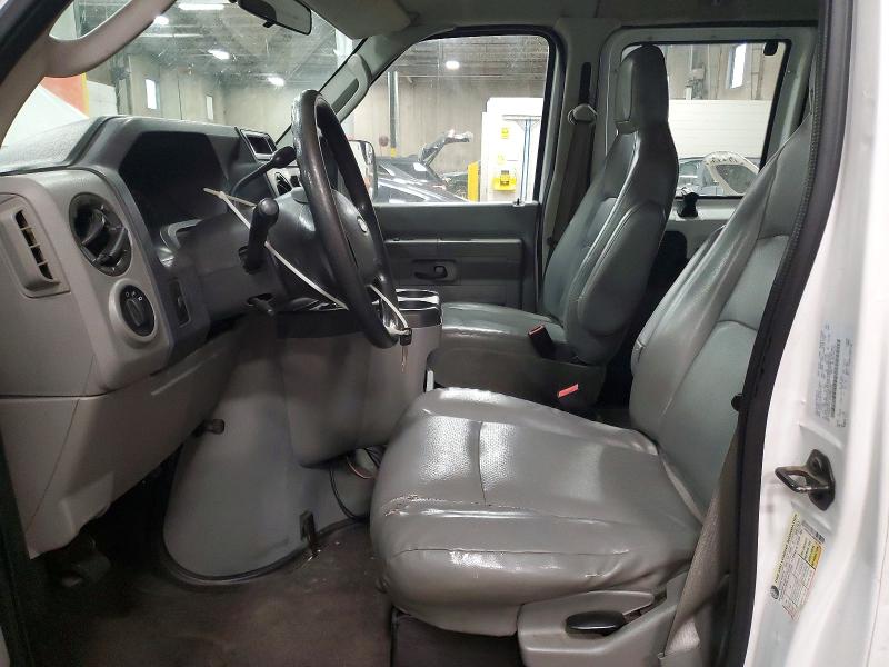 2010 Ford Econoline მანქანა იყიდება აუქციონზე, vin: 1FBNE3BL1ADA83338, აუქციონის ნომერი: 72152015