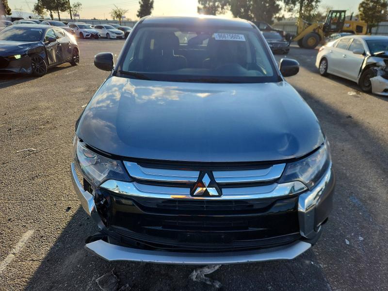 Продаж на аукціоні авто 2018 Mitsubishi Outlander, vin: JA4AD2A33JZ052761, номер лоту: 96675605