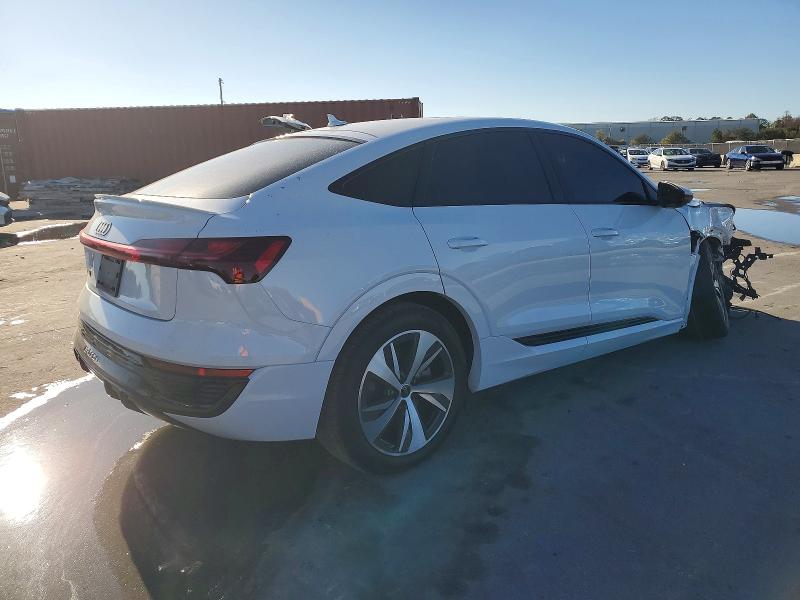 Aukcja sprzedaży 2024 Audi Q8 E-tron, vin: WA1BAAGE0RB022184, numer aukcji: 74741875