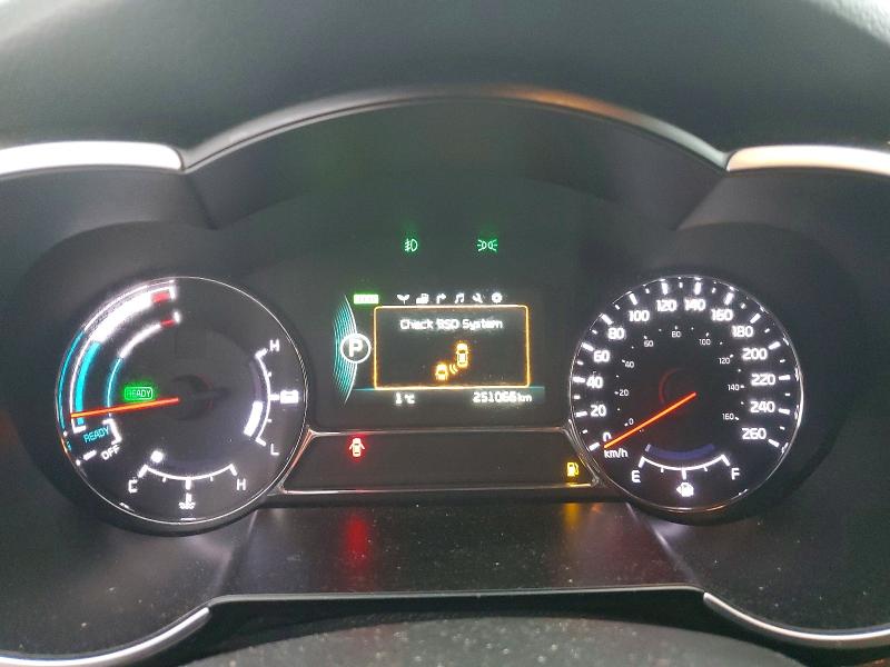 97315055 :رقم المزاد ، KNAGN4AD0F5081700 vin ، 2015 Kia Optima Ex Hybrid 4dr مزاد بيع