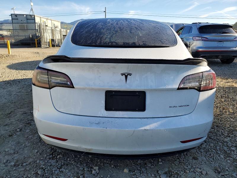 72496505 :رقم المزاد ، 5YJ3E1EBXMF044125 vin ، 2021 Tesla Model 3 مزاد بيع