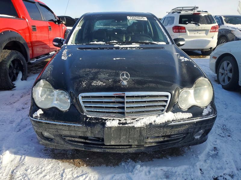 73526045 :رقم المزاد ، WDBRF81J05F649747 vin ، 2005 Mercedes-benz C مزاد بيع