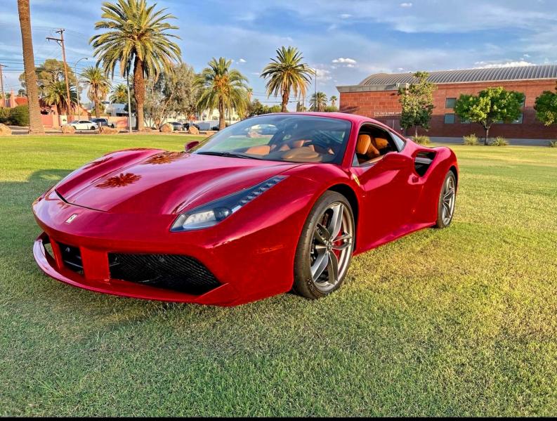 2016 Ferrari 488 Gtb მანქანა იყიდება აუქციონზე, vin: ZFF79ALA5G0214993, აუქციონის ნომერი: 73332335
