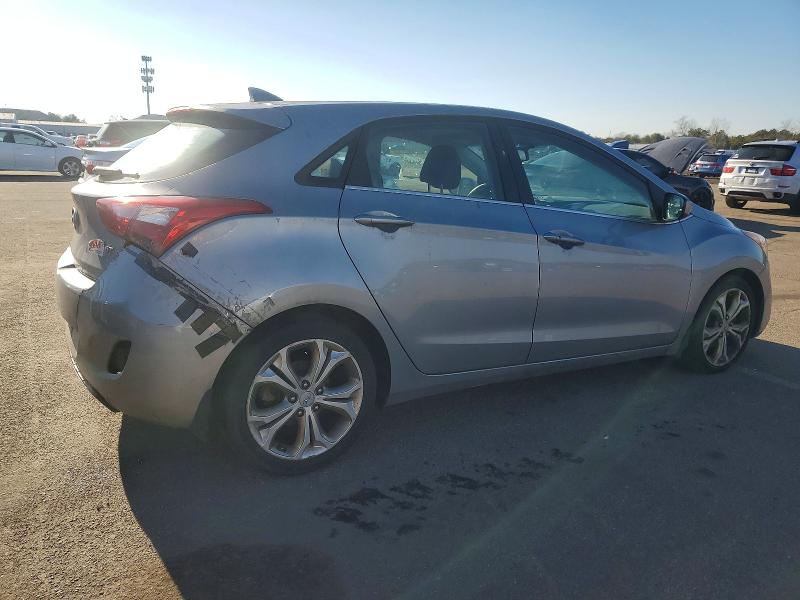 2013 Hyundai Elantra Gt მანქანა იყიდება აუქციონზე, vin: KMHD35LE0DU081976, აუქციონის ნომერი: 73110825