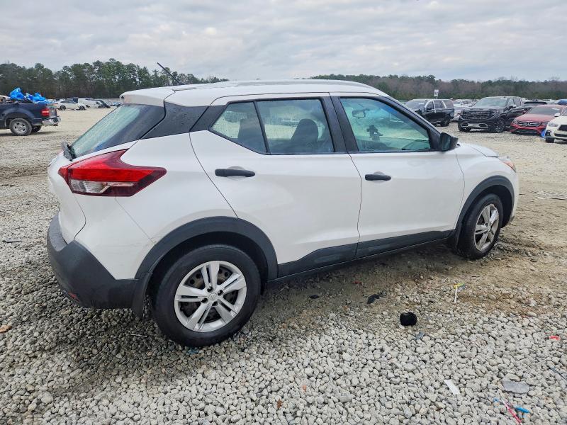 Продаж на аукціоні авто 2019 Nissan Kicks, vin: 3N1CP5CU6KL520863, номер лоту: 98807365
