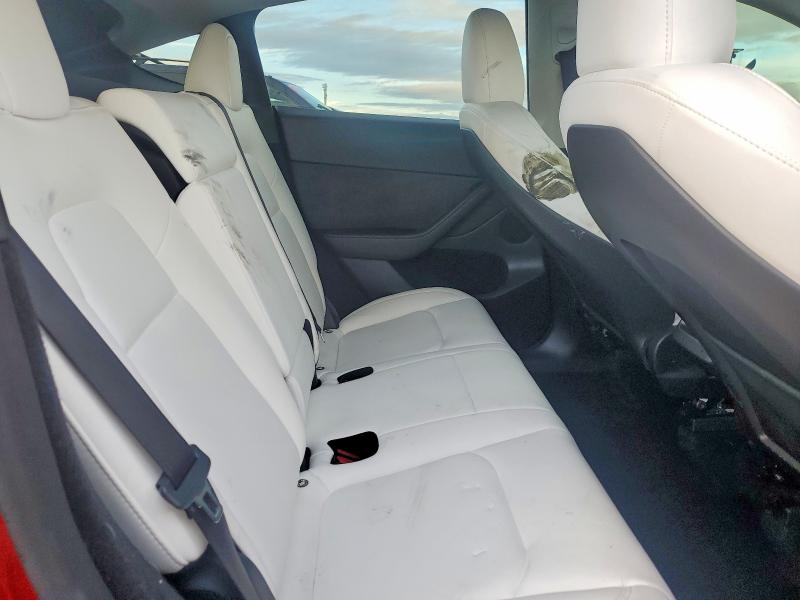 99670925 :رقم المزاد ، 7SAYGDEF2RF024417 vin ، 2024 Tesla Model Y مزاد بيع