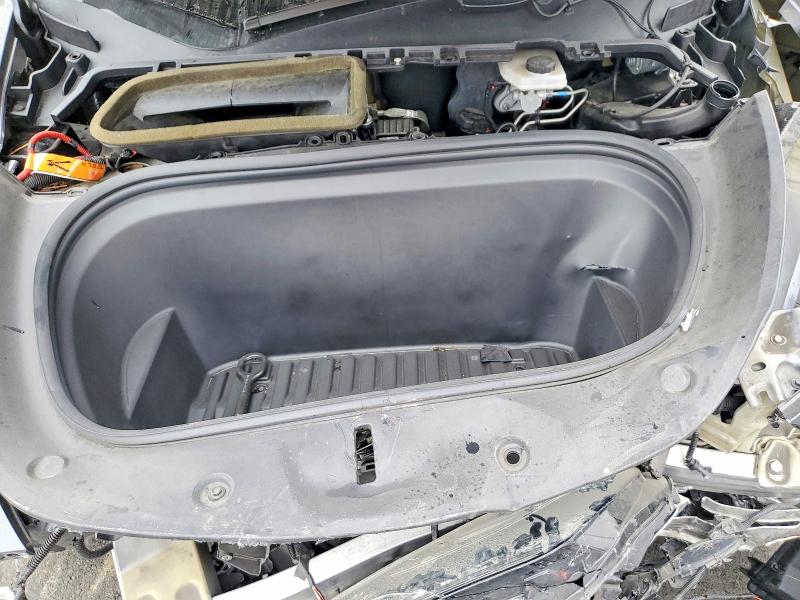 2020 Tesla Model Y მანქანა იყიდება აუქციონზე, vin: 5YJYGDEE6LF018924, აუქციონის ნომერი: 73941415