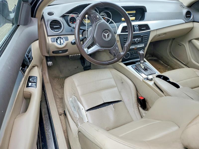 Aukcja sprzedaży 2012 Mercedes-benz C, vin: WDDGJ4HB4CF925137, numer aukcji: 72932935