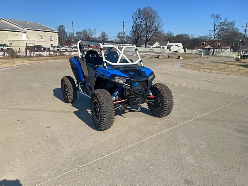 73858975 :رقم المزاد ، 4XAVDE994FB315719 vin ، 2015 Polaris Rzr Xp 100 مزاد بيع
