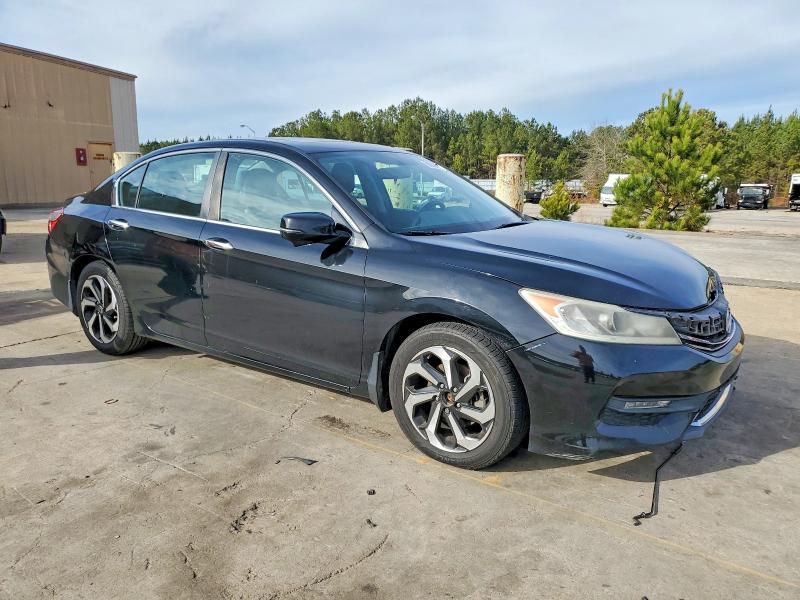 Продаж на аукціоні авто 2016 Honda Accord, vin: 1HGCR2F77GA068398, номер лоту: 98830765
