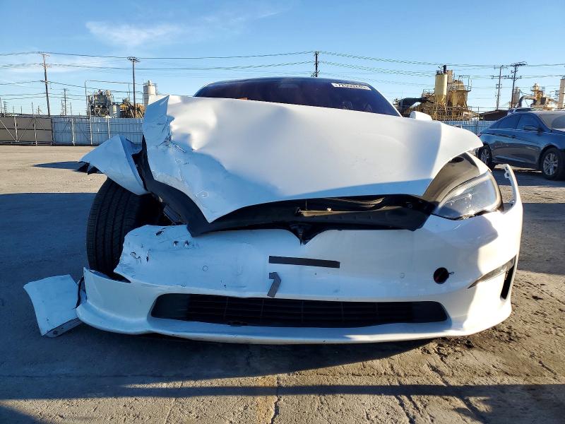 Продажа на аукционе авто 2022 Tesla Model S, vin: 5YJSA1E58NF483083, номер лота: 72553245