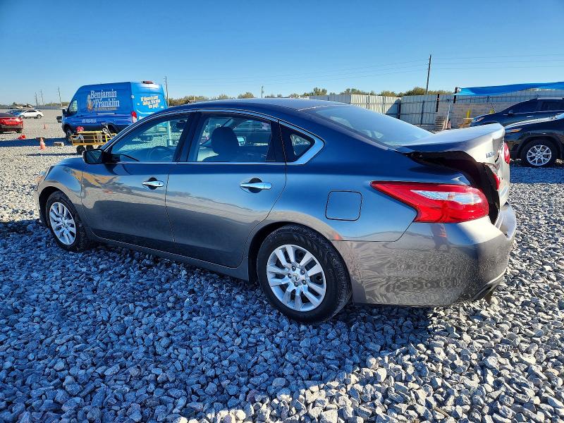 2017 Nissan Altima მანქანა იყიდება აუქციონზე, vin: 1N4AL3AP2HC224024, აუქციონის ნომერი: 74225305