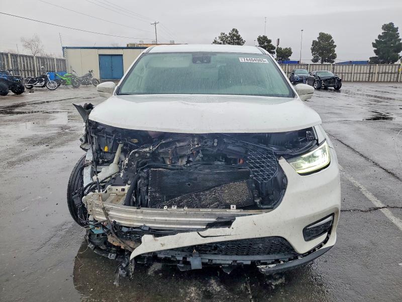 Продаж на аукціоні авто 2022 Chrysler Pacifica, vin: 2C4RC1L72NR143719, номер лоту: 74404985