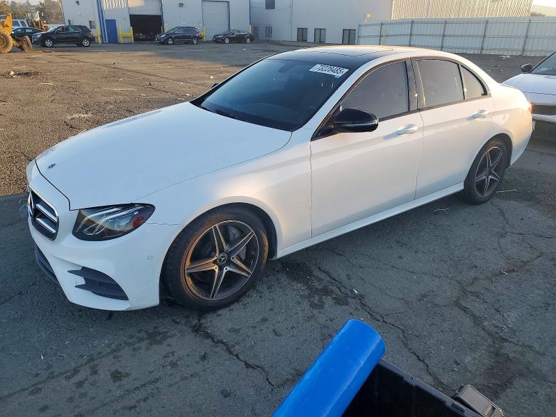Продаж на аукціоні авто 2018 Mercedes-benz E, vin: WDDZF4JB1JA371702, номер лоту: 73228485