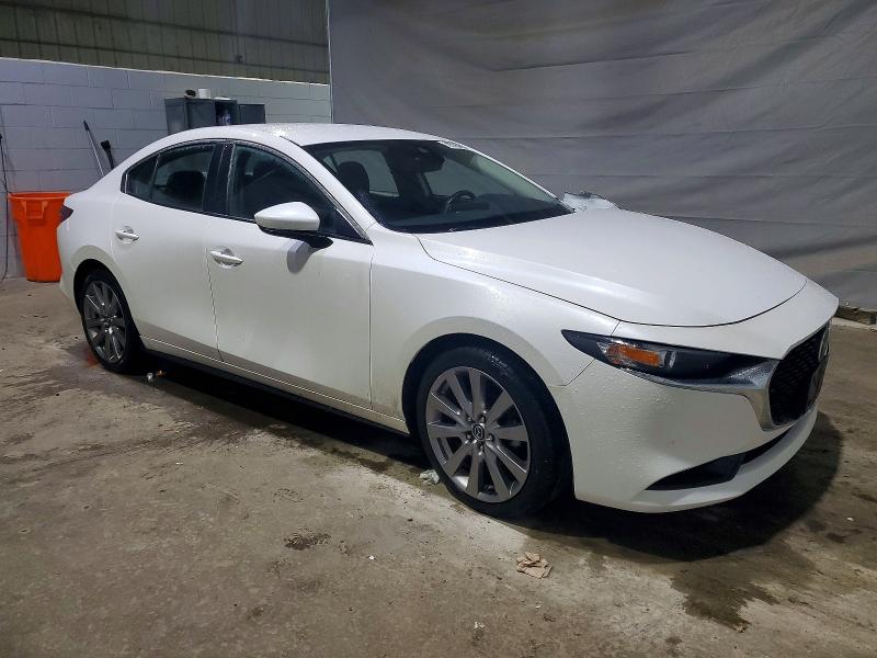72765475 :رقم المزاد ، 3MZBPADL8KM105980 vin ، 2019 Mazda 3 مزاد بيع